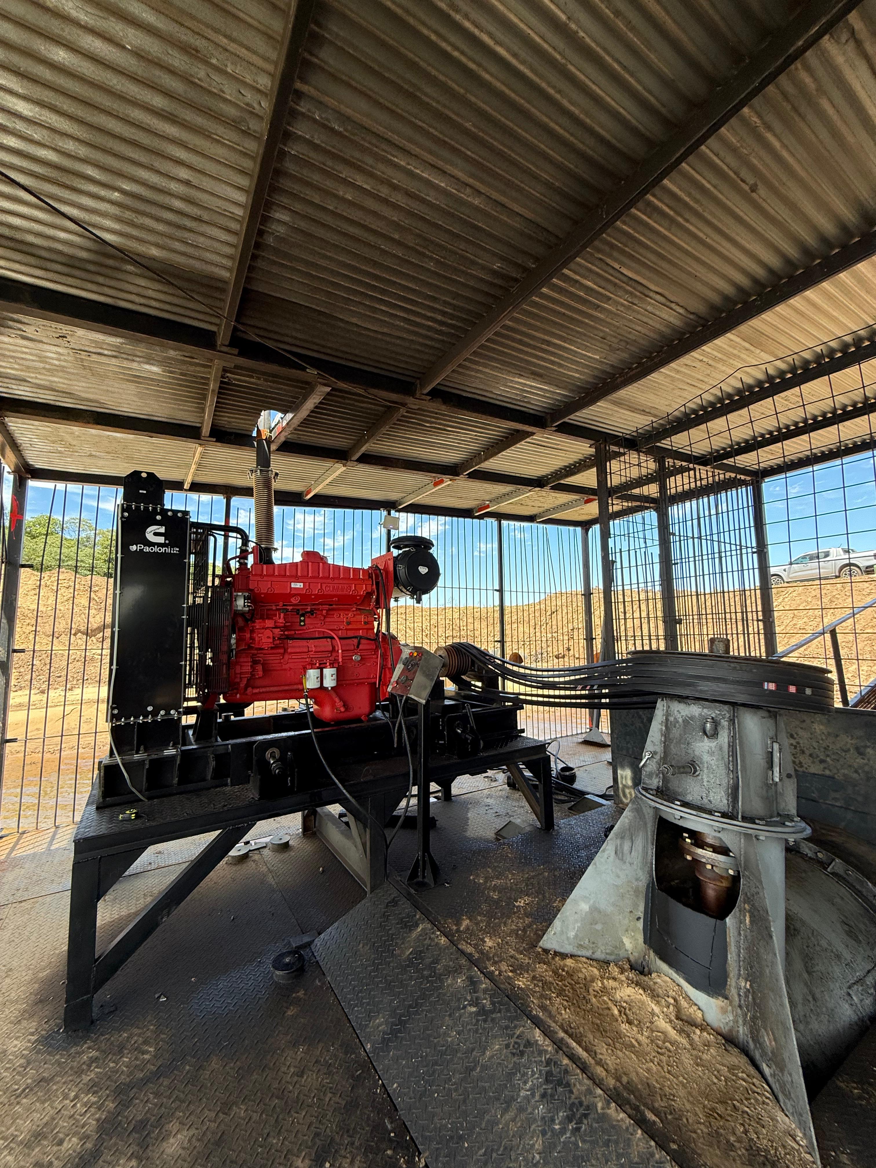 Motor Cummins instalado en sistema de bombeo